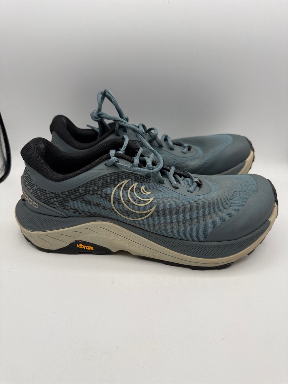 Topo Ultra Venture 4 Women's 10 Trail Running Shoes - Slate Blue & Tan S16